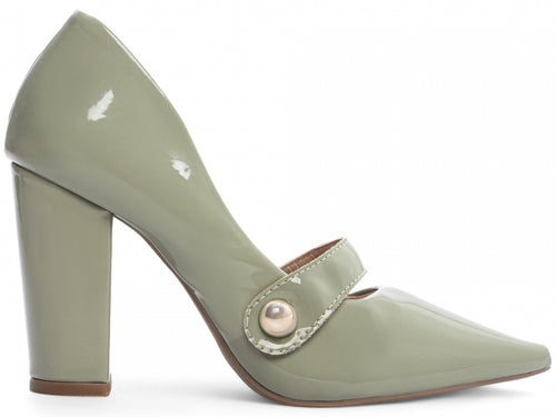 Sapato Scarpin Verniz Verde Bico Fino Salto Alto Grosso