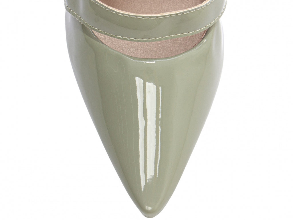 Sapato Scarpin Verniz Verde Bico Fino Salto Alto Grosso