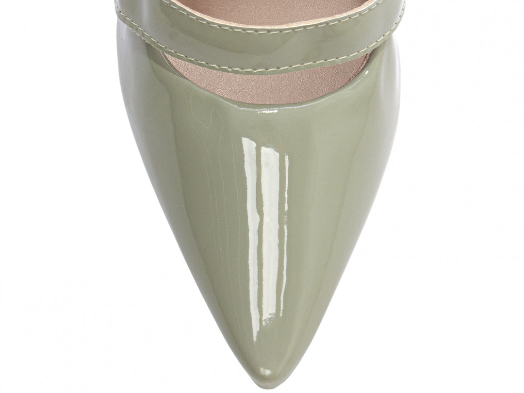 Sapato Scarpin Verniz Verde Bico Fino Salto Alto Grosso
